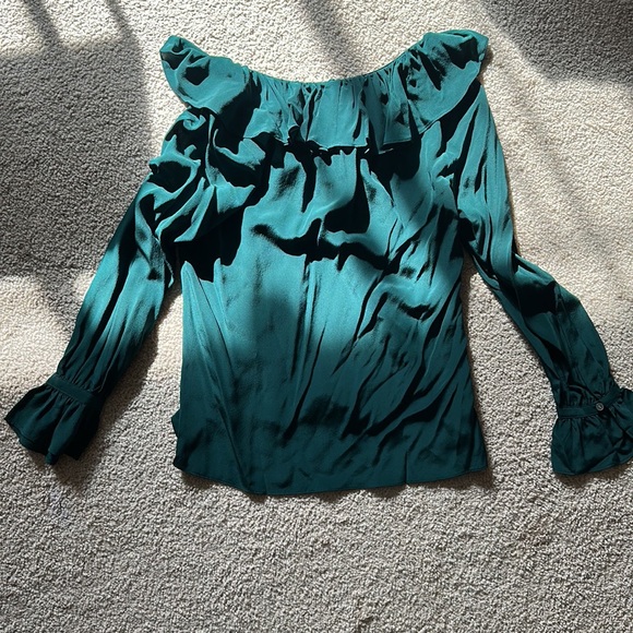 NWT Jcrew 100% silk Rich Green ruffle dress blouse - Picture 4 of 4